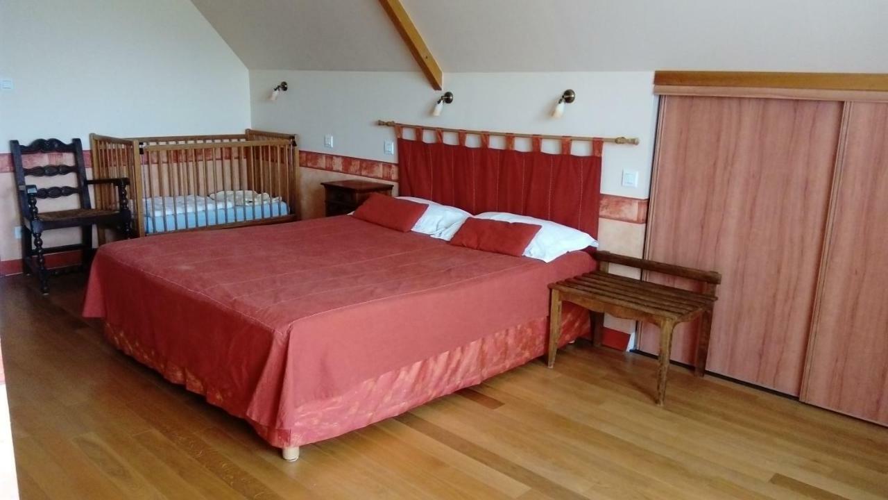La Roche Bed & Breakfast Saint-Etienne-en-Cogles Exterior photo